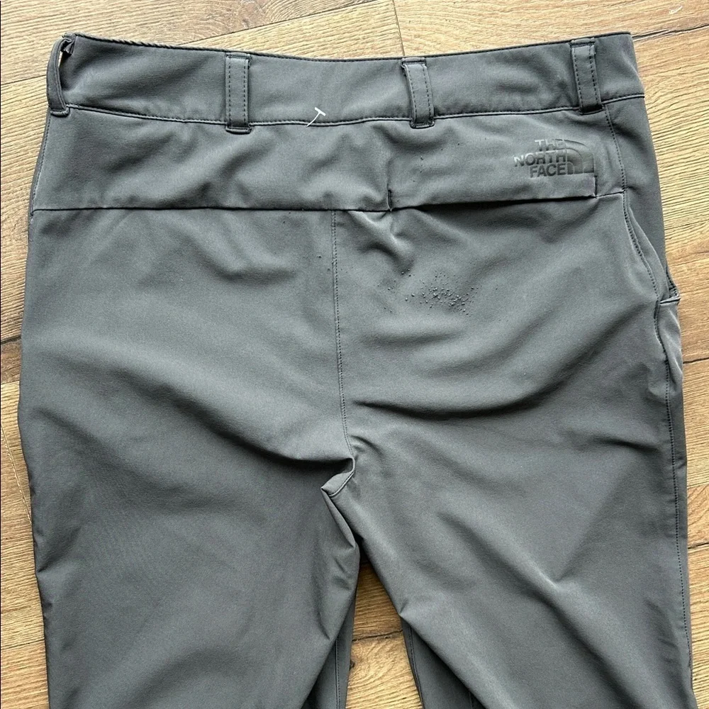 The North Face Men's Gray Pants ! 30x32